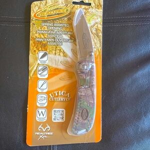 Utica Cutler Co. camouflage Spring assisted knife